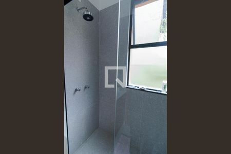 Casa à venda com 349m², 3 quartos e 2 vagasBanheiro Quarto 3