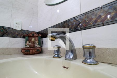 Apartamento à venda com 210m², 3 quartos e 2 vagasBanheiro da Suíte 1