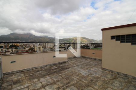 Apartamento à venda com 210m², 3 quartos e 2 vagasTerraço 2
