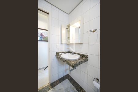 Apartamento à venda com 70m², 2 quartos e 1 vagaBanheiro social