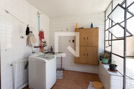 Casa à venda com 480m², 5 quartos e 10 vagasÁrea de serviço