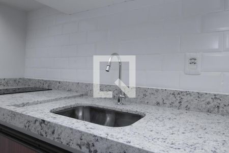 Cozinha de kitnet/studio para alugar com 1 quarto, 22m² em Brás, São Paulo
