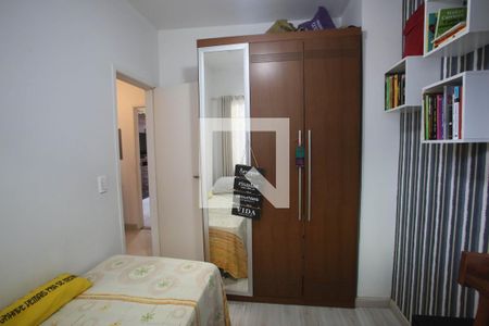 Casa de condomínio à venda com 185m², 3 quartos e 2 vagasQuarto 2
