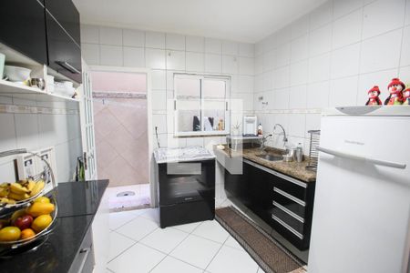 Casa de condomínio à venda com 185m², 3 quartos e 2 vagasCozinha