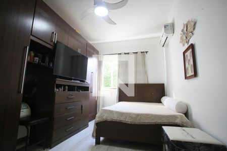 Casa de condomínio à venda com 185m², 3 quartos e 2 vagasQuarto 2