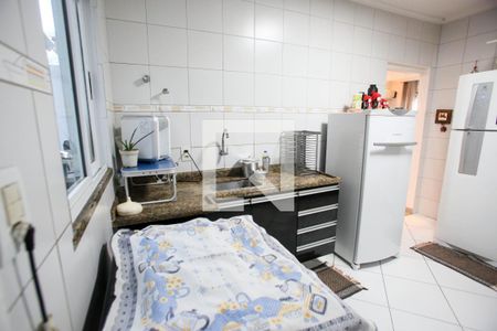 Casa de condomínio à venda com 185m², 3 quartos e 2 vagasCozinha