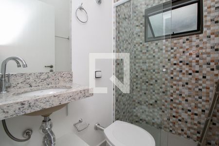 Banheiro de apartamento para alugar com 1 quarto, 18m² em Brás, São Paulo