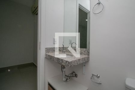 Banheiro de apartamento para alugar com 1 quarto, 36m² em Brás, São Paulo