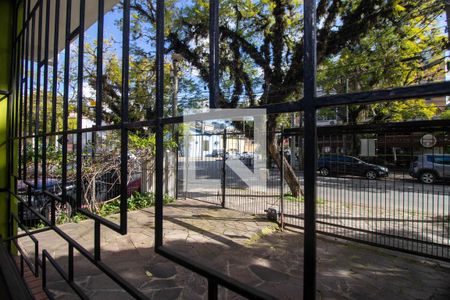 Vista da Sala de casa para alugar com 4 quartos, 340m² em Floresta, Porto Alegre
