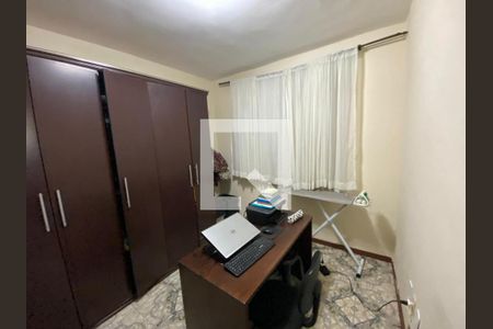 Casa à venda com 6 quartos, 260m² em Alípio de Melo, Belo Horizonte