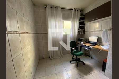 Casa à venda com 6 quartos, 260m² em Alípio de Melo, Belo Horizonte