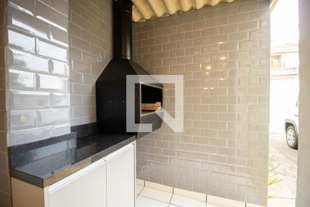 Casa à venda com 88m², 2 quartos e 2 vagasChurrasqueira