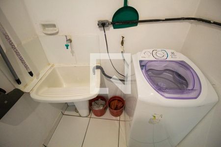 Casa à venda com 88m², 2 quartos e 2 vagasLavanderia 