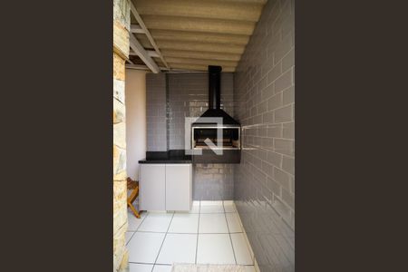 Casa à venda com 88m², 2 quartos e 2 vagasChurrasqueira