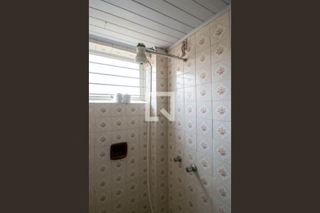 Banheiro de apartamento para alugar com 1 quarto, 52m² em Camaquã, Porto Alegre