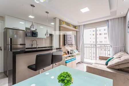 Sala de apartamento à venda com 3 quartos, 57m² em Parque São Vicente, Santo André