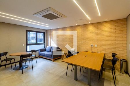 Apartamento para alugar com 35m², 1 quarto e 1 vagaÁrea comum - Coworking