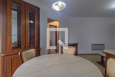 Sala de apartamento para alugar com 2 quartos, 70m² em Centro, Curitiba