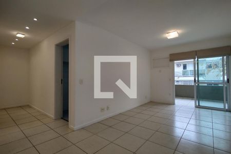 Sala  de apartamento para alugar com 2 quartos, 73m² em Freguesia (jacarepaguá), Rio de Janeiro