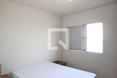 Apartamento para alugar com 105m², 3 quartos e 2 vagasQuarto 2
