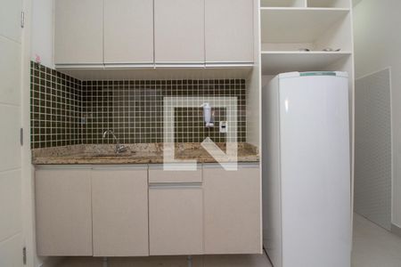 Cozinha de apartamento para alugar com 1 quarto, 28m² em Mooca, São Paulo