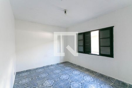 Quarto 1 de casa para alugar com 2 quartos, 70m² em Parque das Paineiras, São Paulo