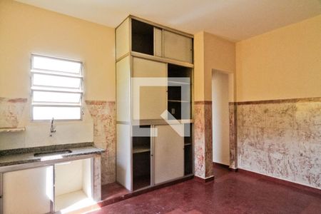 Casa à venda com 125m², 2 quartos e sem vaga Casa à venda com 125m², 2 quartos e sem vagaCozinha