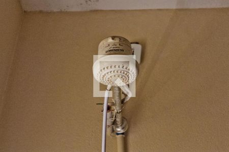 Casa à venda com 125m², 2 quartos e sem vaga Casa à venda com 125m², 2 quartos e sem vagaBanheiro