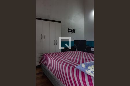 Casa à venda com 216m², 3 quartos e 2 vagasQuarto 2