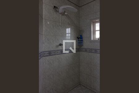 Casa à venda com 216m², 3 quartos e 2 vagasBanheiro da Suíte