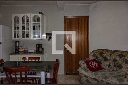 Casa à venda com 216m², 3 quartos e 2 vagasCozinha