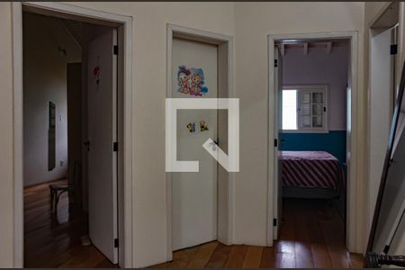 Casa à venda com 216m², 3 quartos e 2 vagas2° Andar