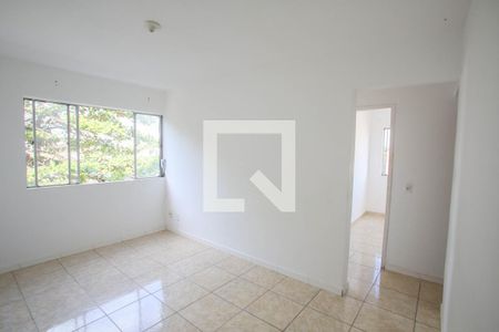 Sala de apartamento para alugar com 2 quartos, 60m² em Taquara, Rio de Janeiro