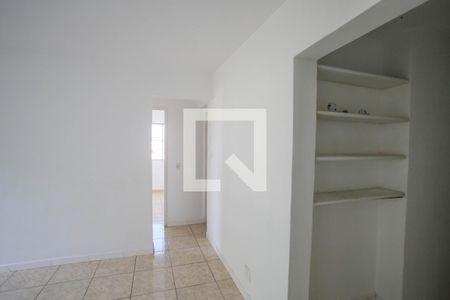 Sala de apartamento para alugar com 2 quartos, 60m² em Taquara, Rio de Janeiro