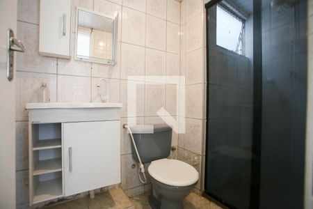 Banheiro de apartamento para alugar com 2 quartos, 60m² em Taquara, Rio de Janeiro