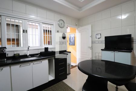 Casa à venda com 157m², 3 quartos e 3 vagasCozinha