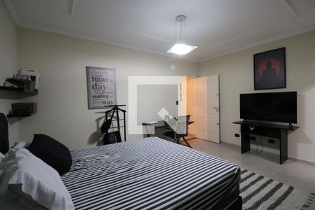 Casa à venda com 157m², 3 quartos e 3 vagasSuíte