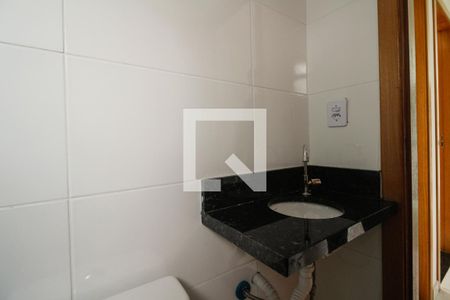 Banheiro  de apartamento à venda com 2 quartos, 40m² em Vila Carrão, São Paulo