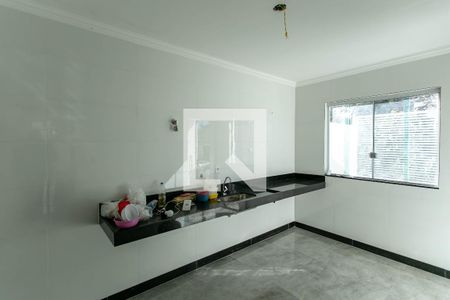 Cozinha de casa à venda com 3 quartos, 120m² em Itapoã, Belo Horizonte