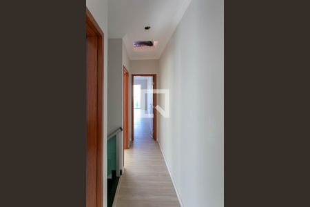 Casa à venda com 120m², 3 quartos e 3 vagasCorredor