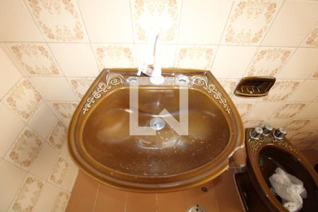 Casa à venda com 78m², 2 quartos e 1 vagaBanheiro