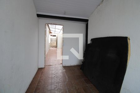 Casa à venda com 78m², 2 quartos e 1 vagaCorredor lateral