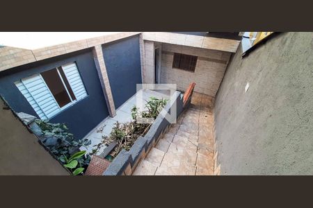 Casa à venda com 278m², 3 quartos e 4 vagas Casa à venda com 278m², 3 quartos e 4 vagasVista