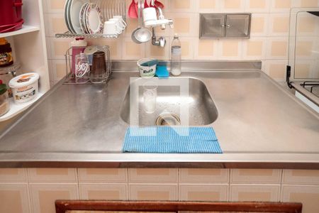 Apartamento à venda com 60m², 2 quartos e 1 vagaCozinha