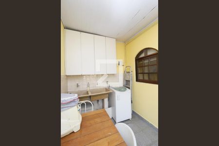 Casa à venda com 140m², 4 quartos e 2 vagasÁrea de Serviço