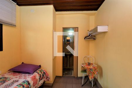 Casa à venda com 140m², 4 quartos e 2 vagasQuarto 4 - Suíte