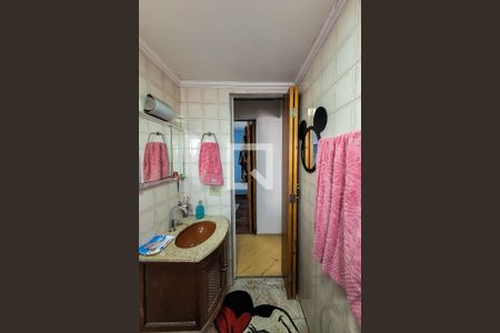 Apartamento à venda com 67m², 2 quartos e 1 vaga Apartamento à venda com 67m², 2 quartos e 1 vagaBanheiro