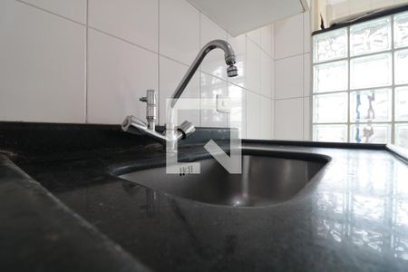 Apartamento à venda com 50m², 2 quartos e 1 vagaCozinha - pia