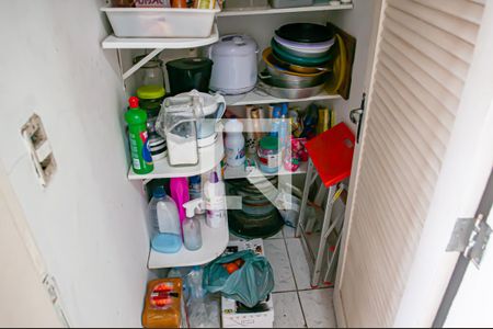 Apartamento à venda com 74m², 2 quartos e 1 vagacozinha e area de serviço