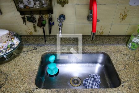 Casa à venda com 215m², 5 quartos e 2 vagasCozinha